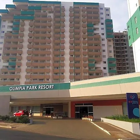 OPR - Resort em Olimpia Frente Piscina-3